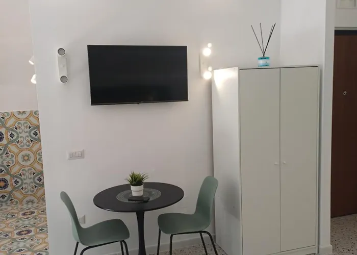 Neapolitan Modern Loft Apartamento